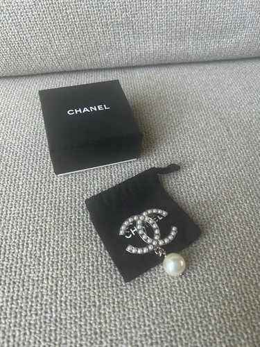 Chanel pearl drop - pearl, pin