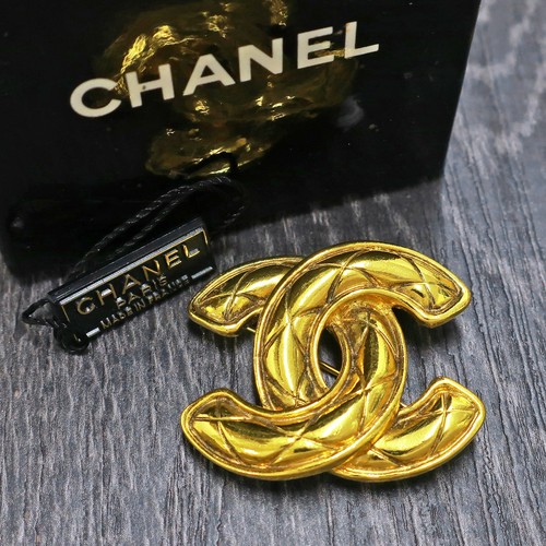 Chanel gold plated - gold, cc