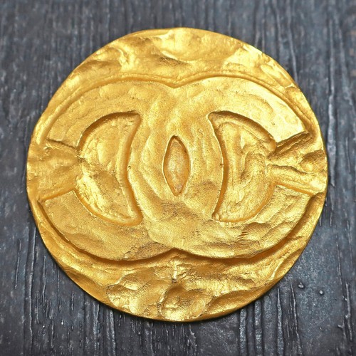 Chanel gold plated - cc, logos