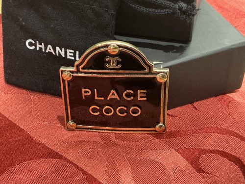 Authentic black gold chanel - authentic, black/gold